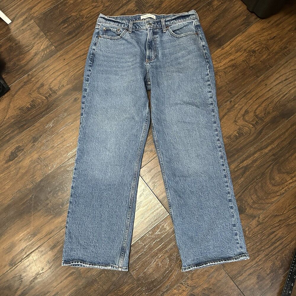 Abercrombie & Fitch The Baggy Low Rise Jeans Curve Love 28/6s Short Medium Wash
